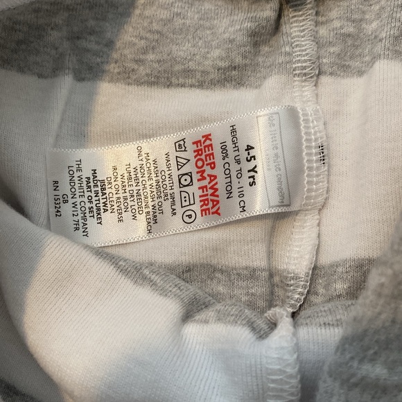 The Little White Company Jingle Reindeer Pajama Set - Picture 3 of 5